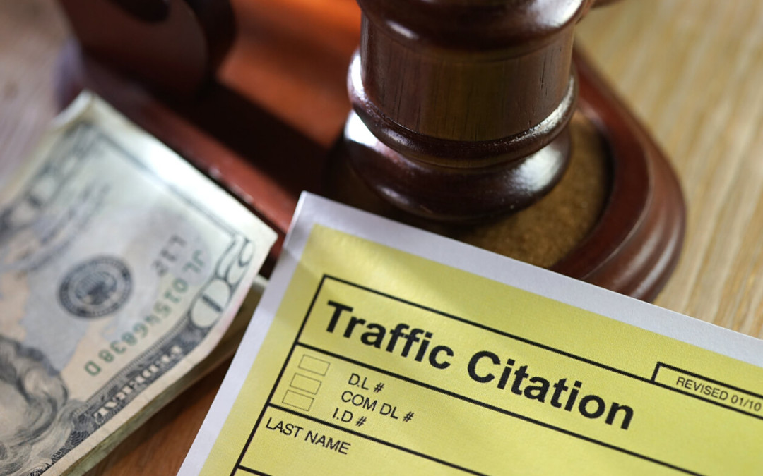 美国交通罚单详解（种类+查询+处理方式+罚款+申诉+上庭）